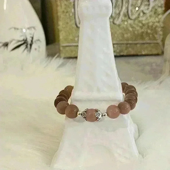 Purple Quartz Handmade Crystal Bracelet - Picture 5 of 9